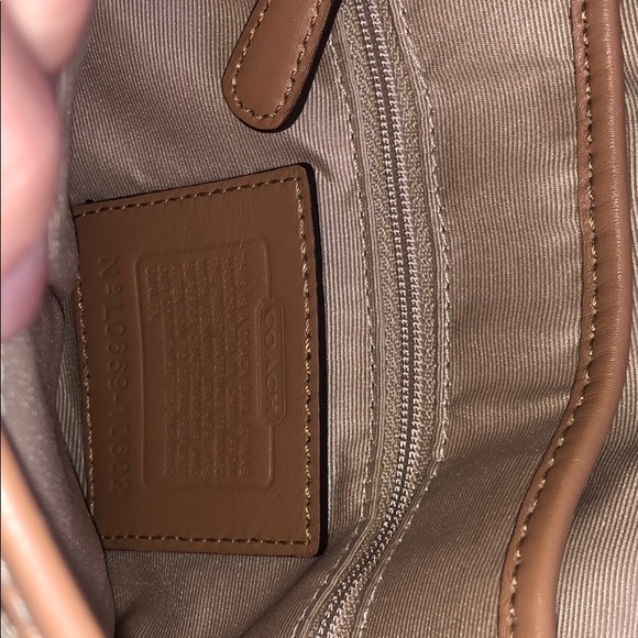 Coach purse - Picture 5 of 5